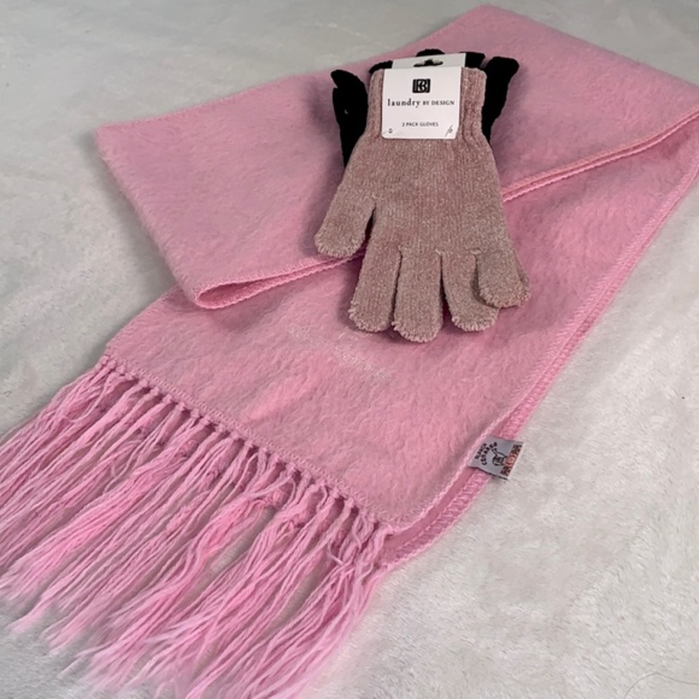 Camargo Peruvian Alpaca Fringe Scarf and Gloves